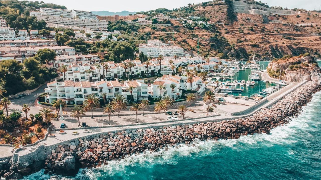 Apartamentos Marina Villages La Herradura  Exterior photo