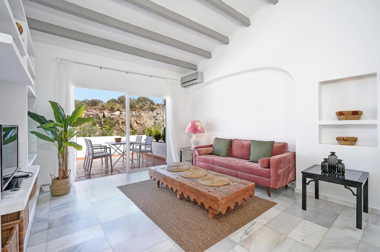 Apartamentos Marina Villages La Herradura  Exterior photo